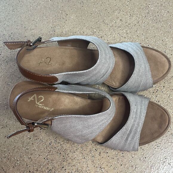 A2 AEROSOLES "May Plush" in Tan Canvas w Woven Grass Wrapped Wedge Heel Sandals - Picture 5 of 10